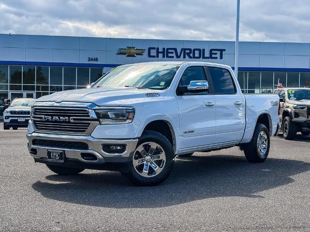 2020 RAM 1500 Laramie Crew Cab 4x4 5'7" Box