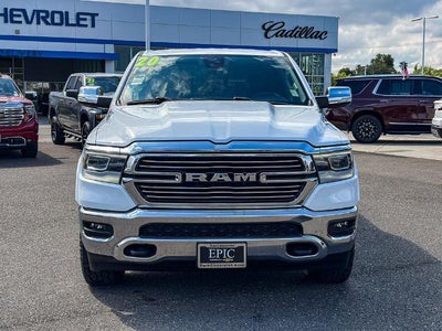 2020 RAM 1500 Laramie Crew Cab 4x4 5'7" Box