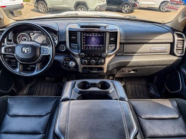 2020 RAM 1500 Laramie Crew Cab 4x4 5'7" Box