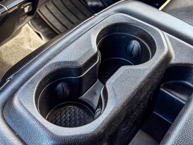 2020 RAM 1500 Laramie Crew Cab 4x4 5'7" Box