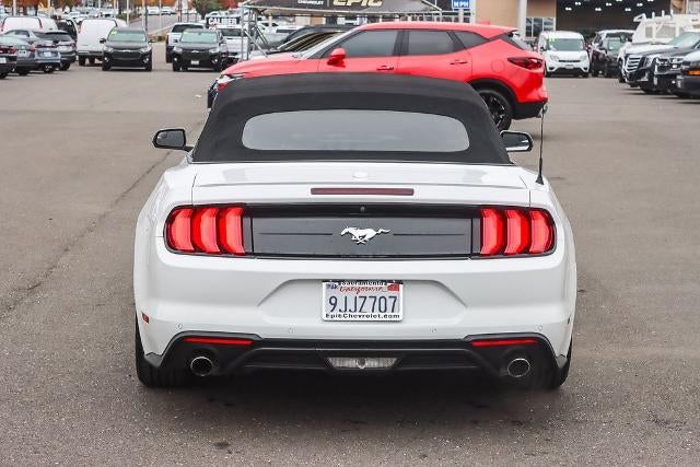 2020 Ford Mustang EcoBoost