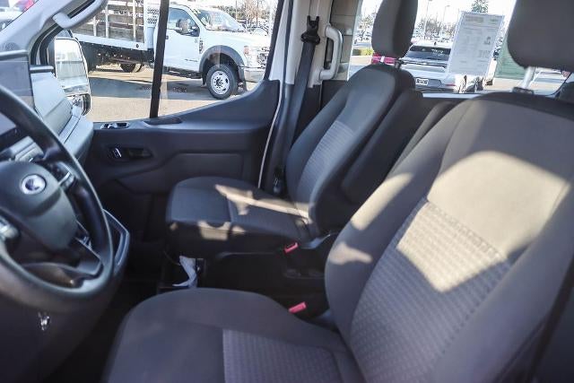 2022 Ford Transit Passenger Wagon XL