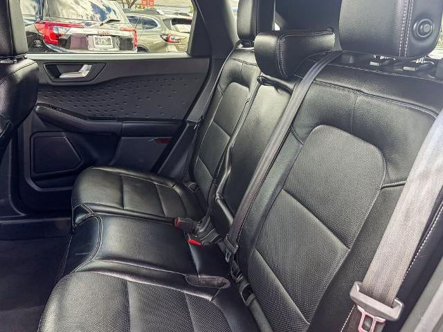 2020 Ford Escape Titanium Hybrid