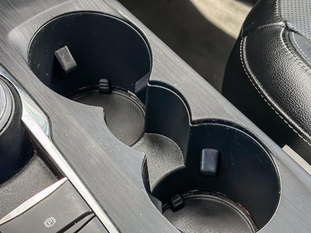 2020 Ford Escape Titanium Hybrid