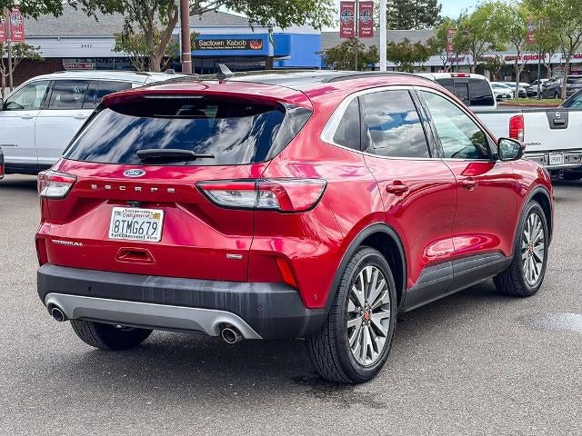 2020 Ford Escape Titanium Hybrid