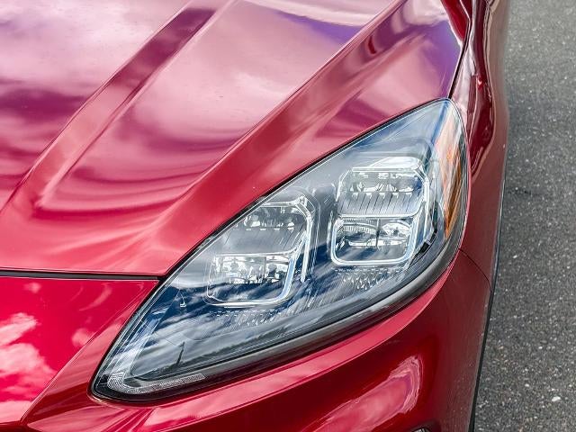 2020 Ford Escape Titanium Hybrid