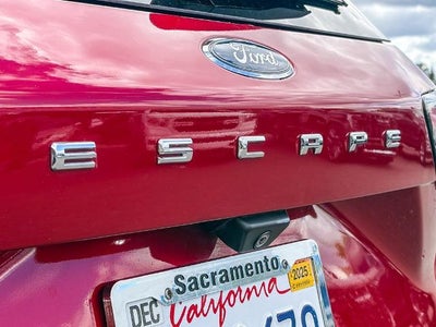 2020 Ford Escape Titanium Hybrid