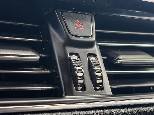 2020 Ford Escape Titanium Hybrid