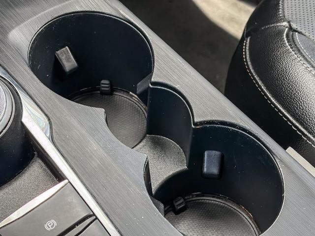 2020 Ford Escape Titanium Hybrid