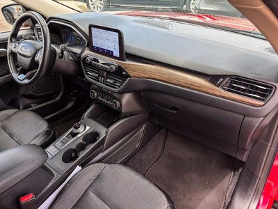 2020 Ford Escape Titanium Hybrid