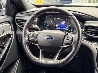 2022 Ford Explorer ST-Line