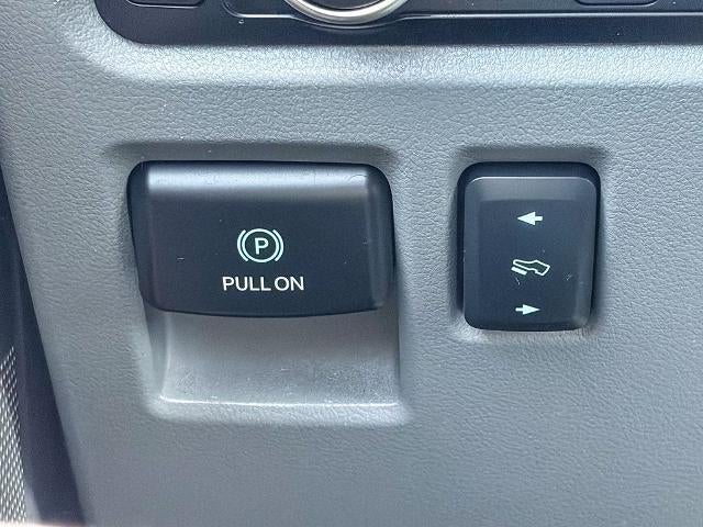2024 Ford F-150 Lightning Flash