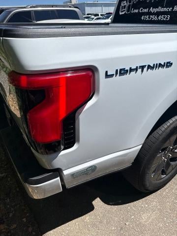 2024 Ford F-150 Lightning Flash