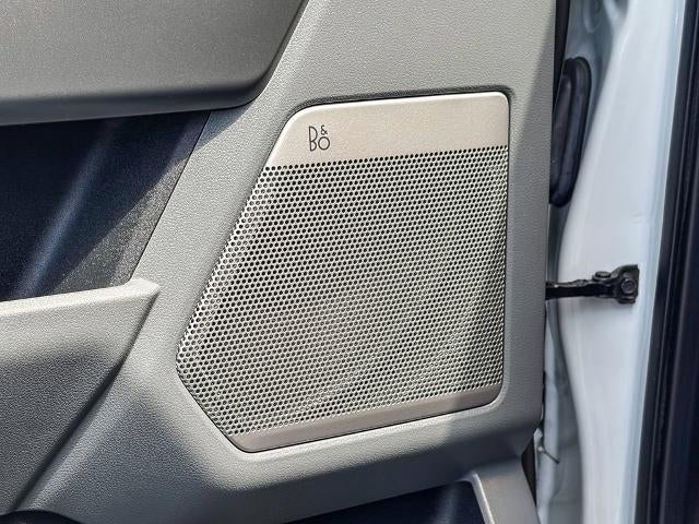 2024 Ford F-150 Lightning Flash