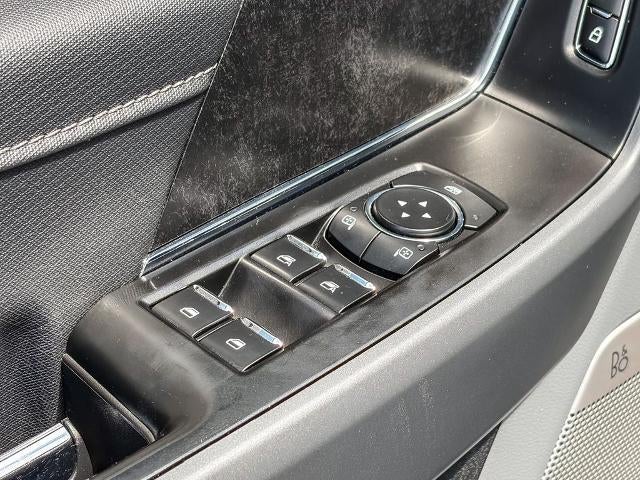 2024 Ford F-150 Lightning Flash