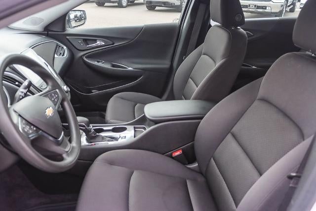 2025 Chevrolet Malibu LS