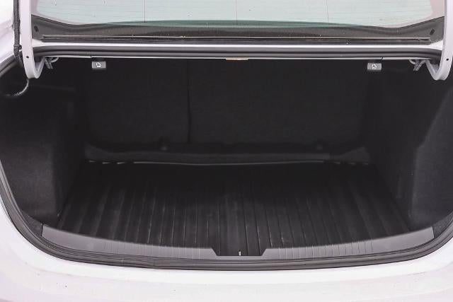 2025 Chevrolet Malibu LS