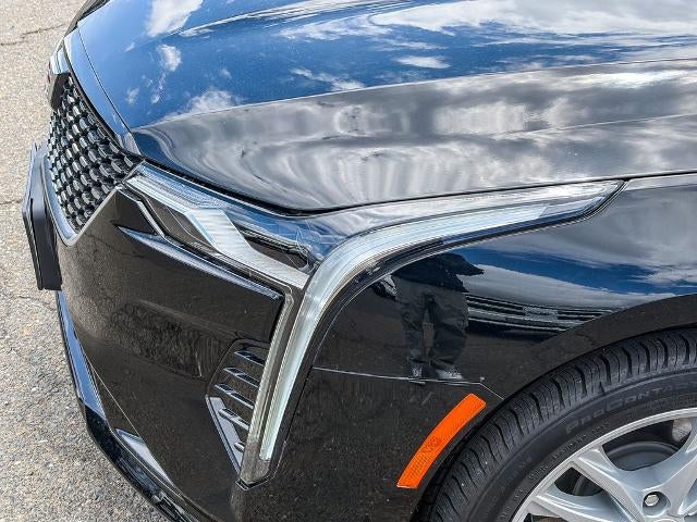 2023 Cadillac CT4 Luxury