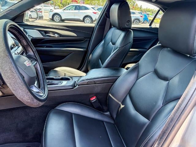 2023 Cadillac CT4 Luxury