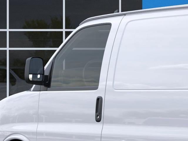 2025 Chevrolet Express Cargo Base