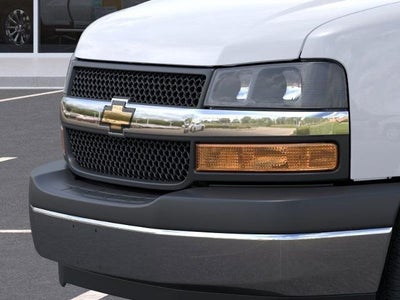 2025 Chevrolet Express Cargo Base