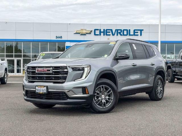 2025 GMC Acadia Elevation