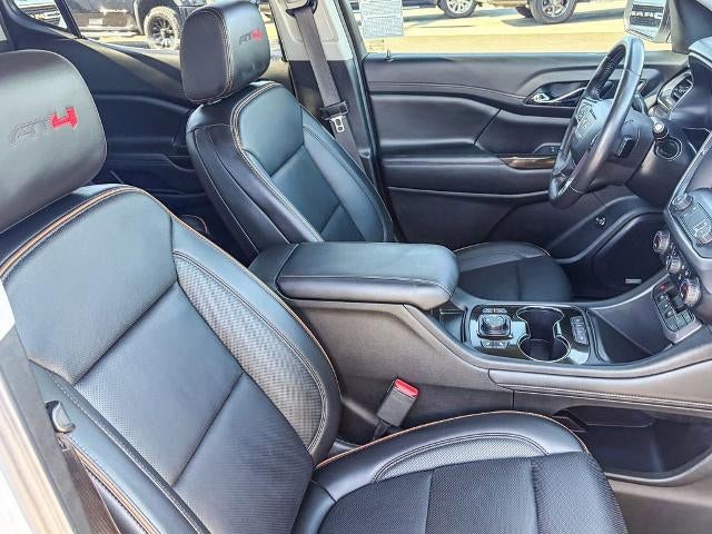 2021 GMC Acadia AT4
