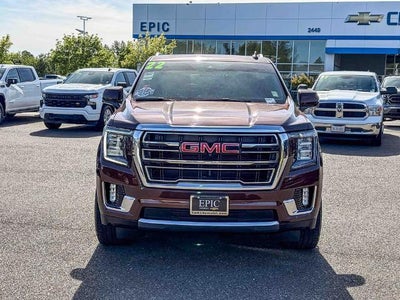 2022 GMC Yukon SLT