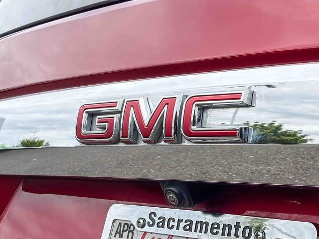 2024 GMC Yukon SLT