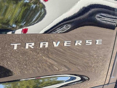 2024 Chevrolet Traverse LT