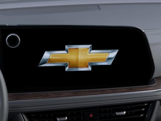 2027 Chevrolet Suburban Z71 - Photo 20