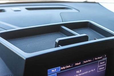 2022 Chevrolet Suburban LS