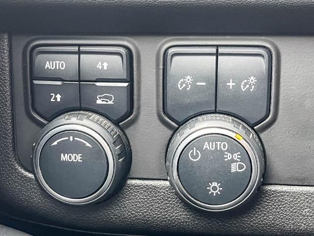 2021 Chevrolet Suburban RST