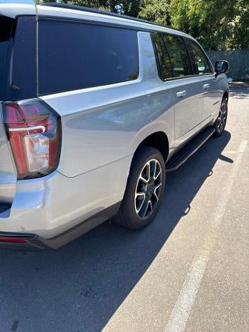 2024 Chevrolet Suburban RST