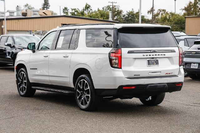2023 Chevrolet Suburban RST