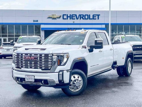 2024 GMC Sierra 3500 HD Denali
