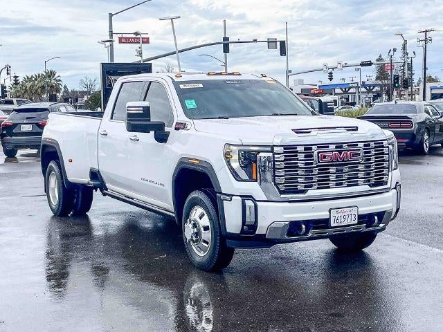 2024 GMC Sierra 3500 HD Denali