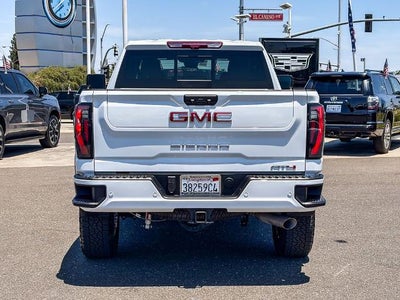 2025 GMC Sierra 2500 HD AT4