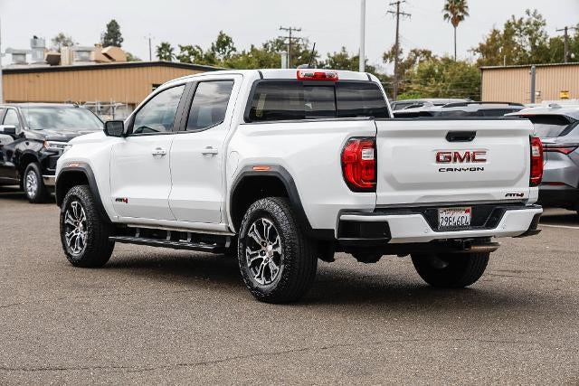 2024 GMC Canyon AT4
