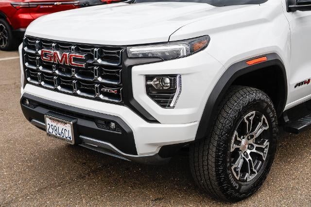 2024 GMC Canyon AT4