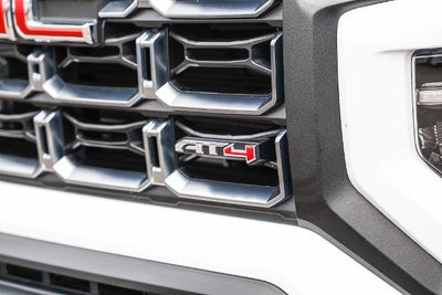 2024 GMC Canyon AT4