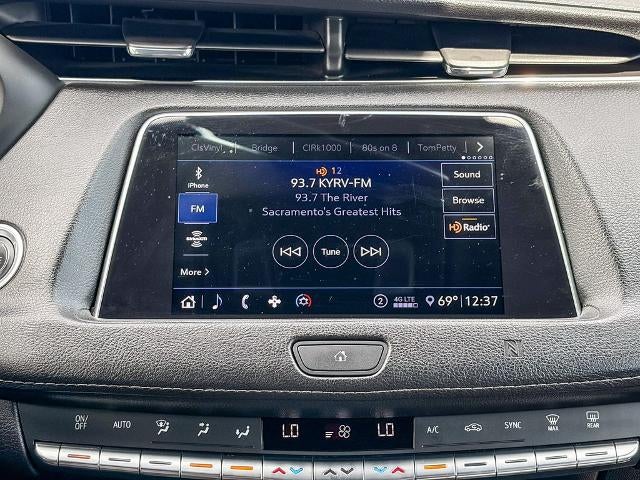 2020 Cadillac XT4 Premium Luxury