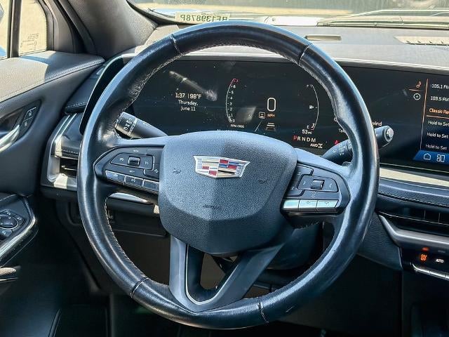 2024 Cadillac XT4 Premium Luxury