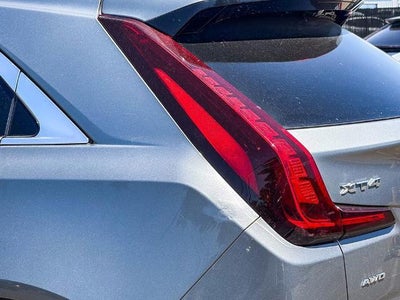2024 Cadillac XT4 Premium Luxury