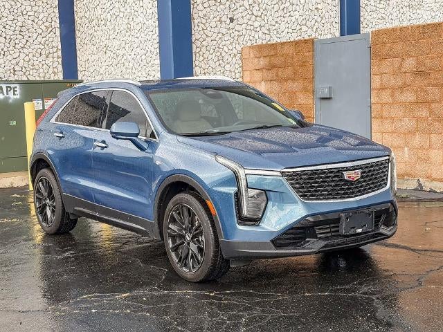 2025 Cadillac XT4 Premium Luxury