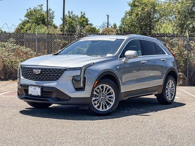 2024 Cadillac XT4 Premium Luxury