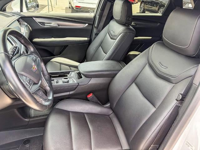 2023 Cadillac XT5 Luxury
