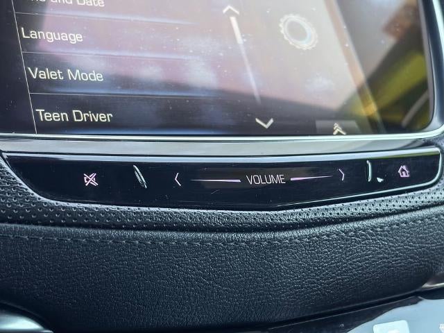 2017 Cadillac XT5 Luxury FWD