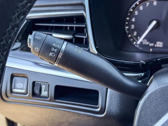 2017 Cadillac XT5 Luxury FWD