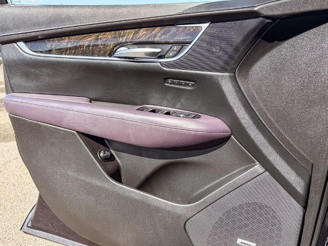 2017 Cadillac XT5 Luxury FWD